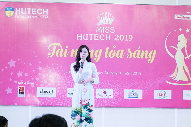 Loạt bất ngờ thú vị của TOP 40 Miss HUTECH tại phần thi “Tài năng tỏa sáng” 124