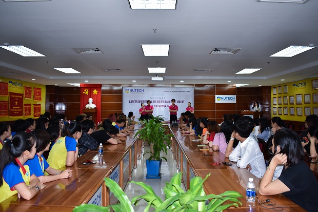 Viện Đào tạo Quốc tế HUTECH tổ chức seminar định hướng nghề nghiệp 67