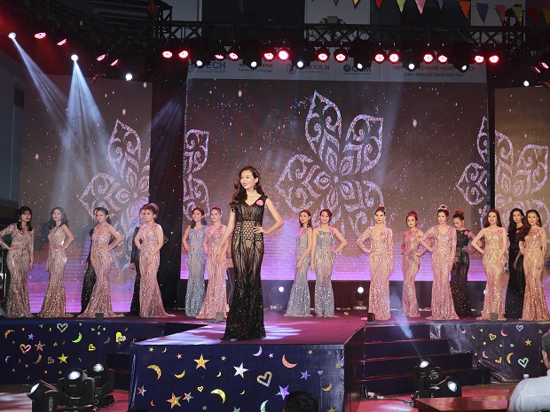Nguyen Thi Thanh Khoa, newly crowned Miss HUTECH 2019 55