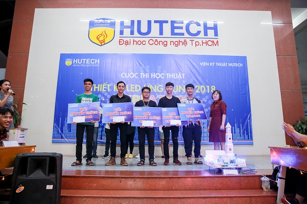 HUTECH Institute of Engineering students get excited about the 2018 LED Application Design Competition 116