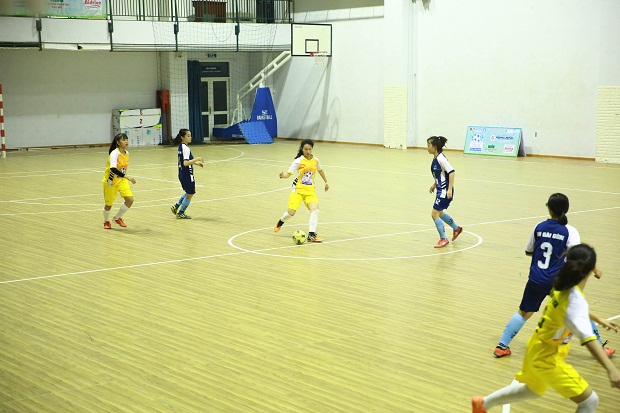 Đội tuyển Futsal nữ HUTECH gây ấn tượng với chiến thắng 3 – 0 23