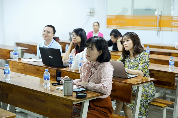 Báo cáo NCKH của Giảng viên Nhật Bản học có nhiều ứng dụng thiết thực cho giảng dạy 15