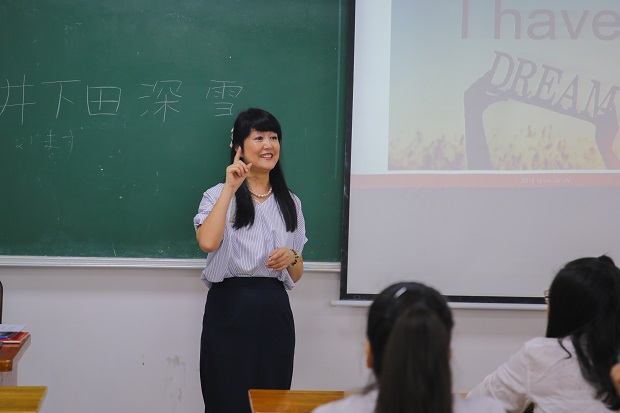 Khoa Nhật Bản học khai giảng lớp “Văn hóa ứng xử trong doanh nghiệp Nhật Bản” 21