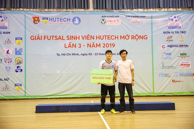 HUTECH và “cú đúp” vô địch ấn tượng tại Futsal sinh viên HUTECH mở rộng 2019 115