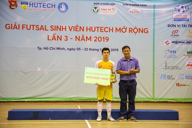 HUTECH và “cú đúp” vô địch ấn tượng tại Futsal sinh viên HUTECH mở rộng 2019 111