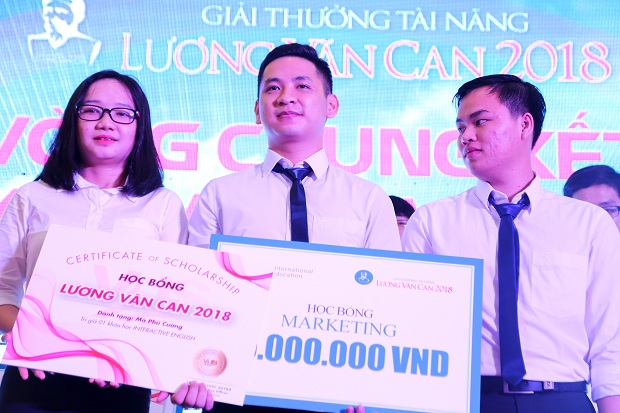HUTECH giành cú đúp Giải thưởng Tài năng Lương Văn Can 2018 88