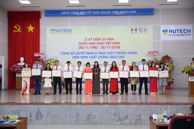 HUTECH kỷ niệm ngày Nhà giáo Việt Nam và nhận Chứng nhận đạt chuẩn kiểm định chất lượng giáo dục 92