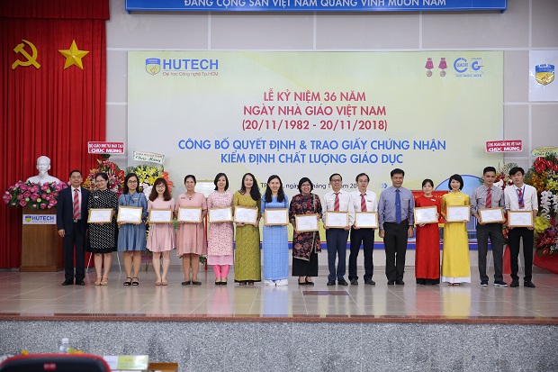 HUTECH kỷ niệm ngày Nhà giáo Việt Nam và nhận Chứng nhận đạt chuẩn kiểm định chất lượng giáo dục 115