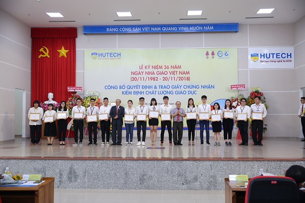 HUTECH kỷ niệm ngày Nhà giáo Việt Nam và nhận Chứng nhận đạt chuẩn kiểm định chất lượng giáo dục 128