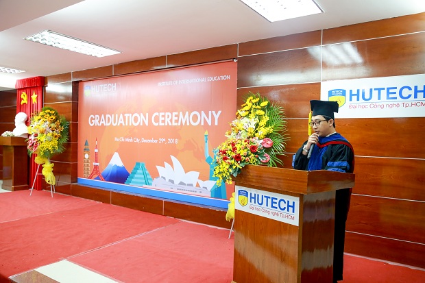 40 New Graduates Receive the Diploma of International - Standard Bachelor Training Program 41