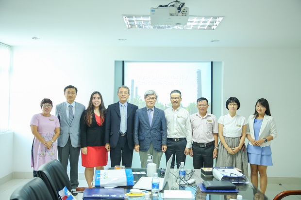 Myongji University exchanges on cooperation opportunities with HUTECH 50