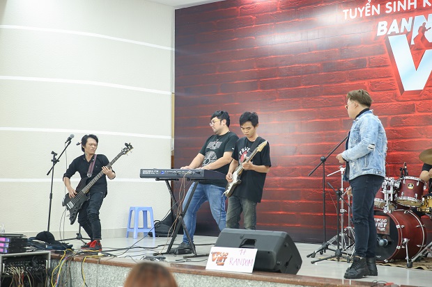 “Ban nhạc Việt” mùa 2 tổ chức casting tại HUTECH 29