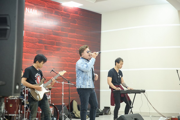 “Ban nhạc Việt” mùa 2 tổ chức casting tại HUTECH 25