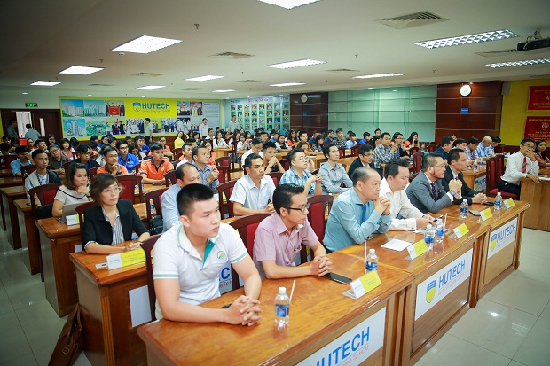 “HUTECH Startup Wings 2019” officially launches 55