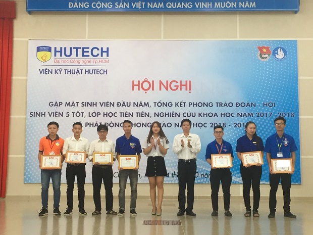 Nhiều thành tích đáng tự hào tại Hội nghị tổng kết các phong trào thi đua của Viện Kỹ thuật HUTECH 37