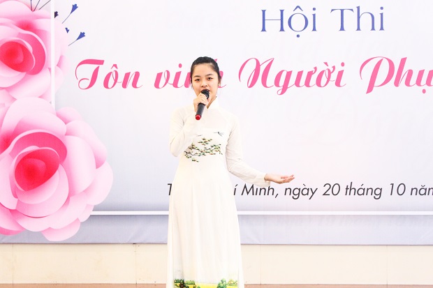 Rực rỡ sắc màu mừng ngày Phụ nữ Việt Nam tại HUTECH 81