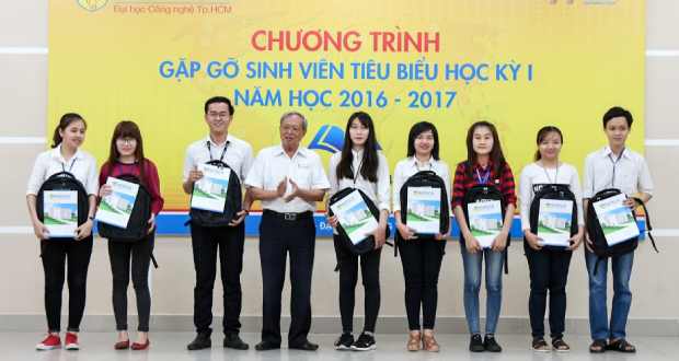 HUTECH gặp gỡ sinh viên tiêu biểu Học kỳ II, năm học 2017-2018 từ 29/10 9