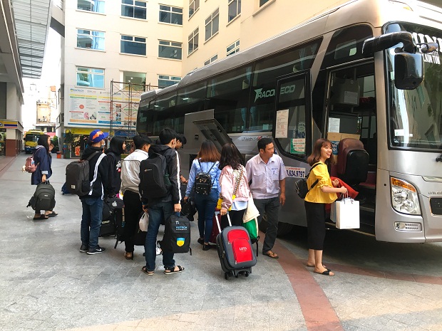 HUTECH công bố danh sách sinh viên nhận Vé xe về Khánh Hòa, Phú Yên Tết 2019 10