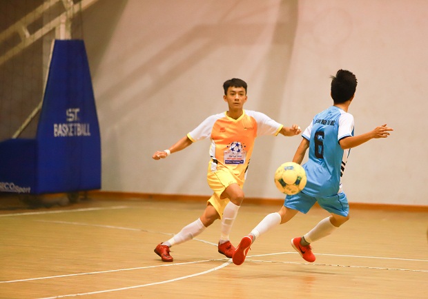 Khẳng định sức mạnh, đội tuyển Futsal HUTECH hiên ngang tiến vào Chung kết 13