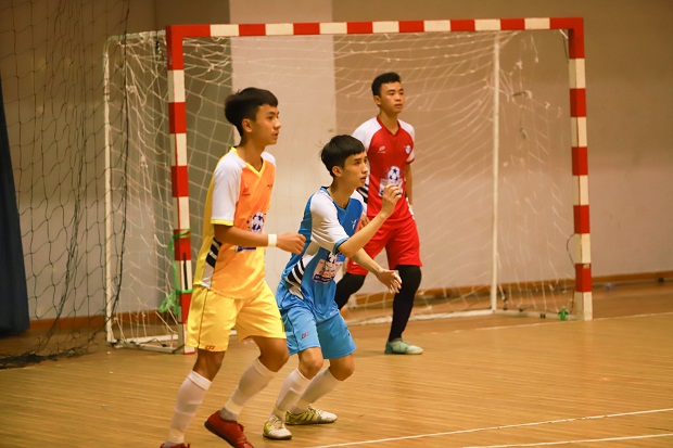 Khẳng định sức mạnh, đội tuyển Futsal HUTECH hiên ngang tiến vào Chung kết 10