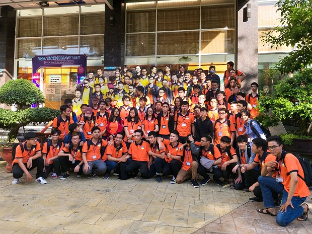 Sinh viên Viện Đào tạo quốc tế và Viện Công nghệ Việt – Nhật tham quan doanh nghiệp CNTT 7