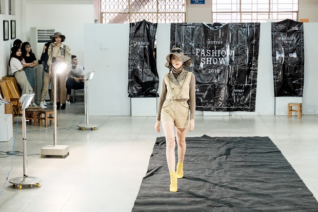 Thanh lịch buổi biểu diễn Thời trang công sở của sinh viên Thời trang HUTECH 58