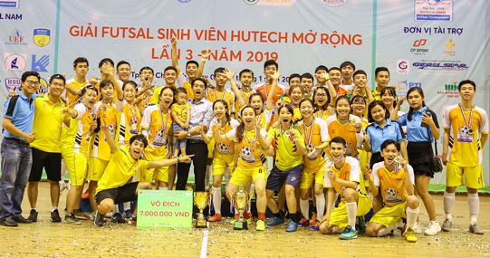 HUTECH và “cú đúp” vô địch ấn tượng tại Futsal sinh viên HUTECH mở rộng 2019 10