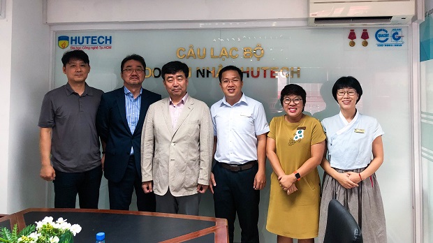 Association of Research and Development of Korean Parliament visits and works with HUTECH 35
