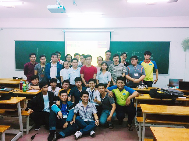 Câu lạc bộ Mã nguồn Mở - “IoT HUTECH” tuyển thành viên 24