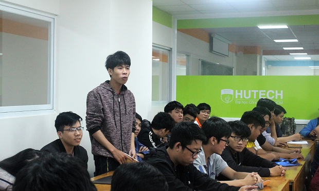 HUTECHers sẵn sàng trở thành Lập trình viên chuyên nghiệp tại Tech Talkshow “DEVELOPER ROADMAP” 47