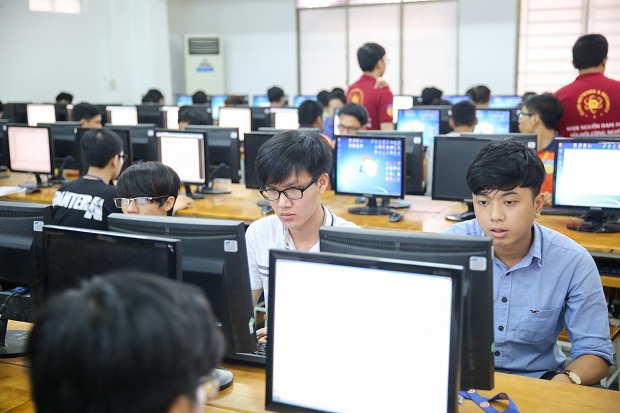 Còn 02 ngày đăng ký tham gia cuộc thi Vô địch tin học văn phòng thế giới tại HUTECH 19