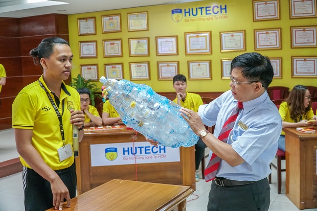 Giải Nhất cuộc thi “Môi trường và Con người” lần X - 2019 gọi tên Greentech HUTECH 37
