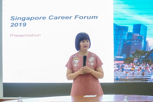 Sinh viên Khoa Nhật Bản học tìm hiểu cơ hội dự diễn đàn nghề nghiệp tại Singapore 40