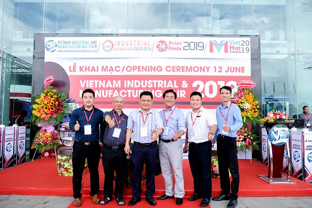 HUTECH gây ấn tượng tại Ngày hội triển lãm Công nghiệp và Sản xuất Việt Nam VIMF 2019 39