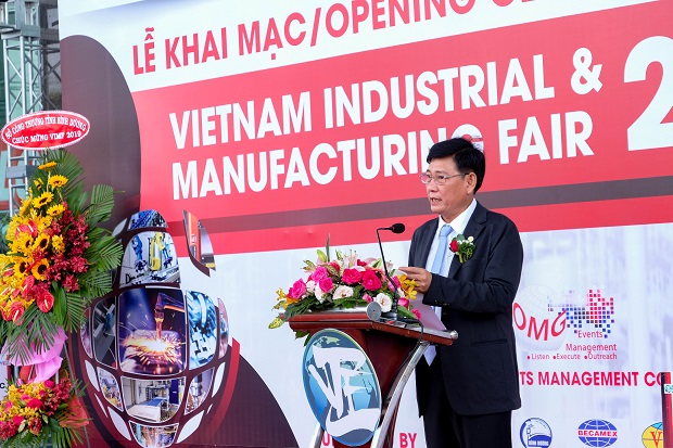 HUTECH gây ấn tượng tại Ngày hội triển lãm Công nghiệp và Sản xuất Việt Nam VIMF 2019 20