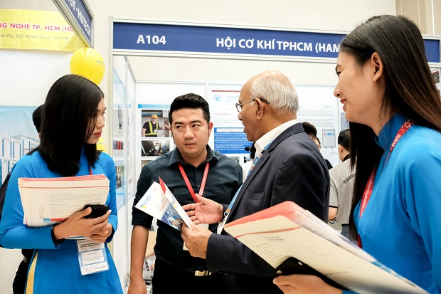 HUTECH gây ấn tượng tại Ngày hội triển lãm Công nghiệp và Sản xuất Việt Nam VIMF 2019 85