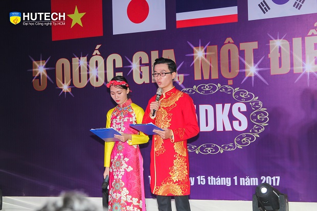 tuyen-sinh-hutech-2019