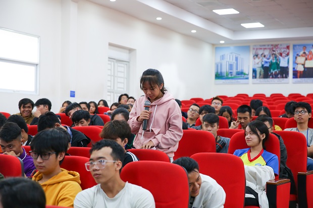 Sinh viên Kiến trúc - Mỹ thuật tìm hiểu “Giải pháp sàn phẳng lõi rỗng vượt nhịp lớn S-VRO” 54