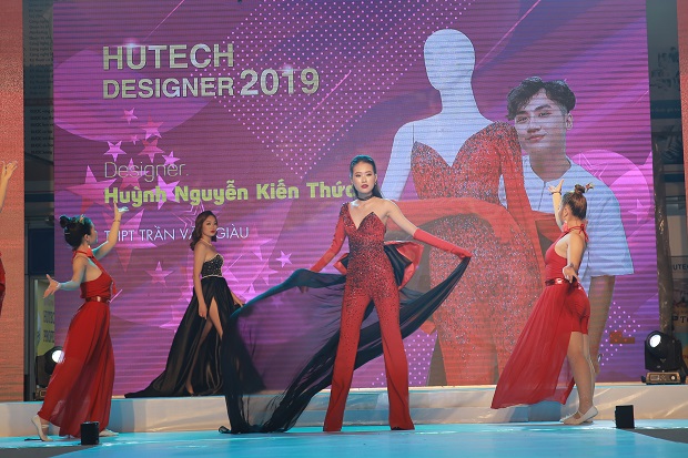 Contestant Dang Thai Son wins the first prize of HUTECH Designer 2019 43