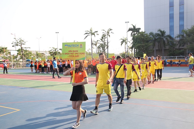 Full of excitement on the opening day of the 2019 HUTECH Faculty and Staff Sports Fest 119
