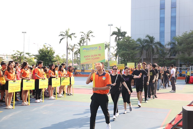 Full of excitement on the opening day of the 2019 HUTECH Faculty and Staff Sports Fest 146