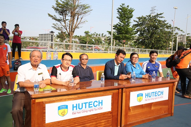 Full of excitement on the opening day of the 2019 HUTECH Faculty and Staff Sports Fest 38
