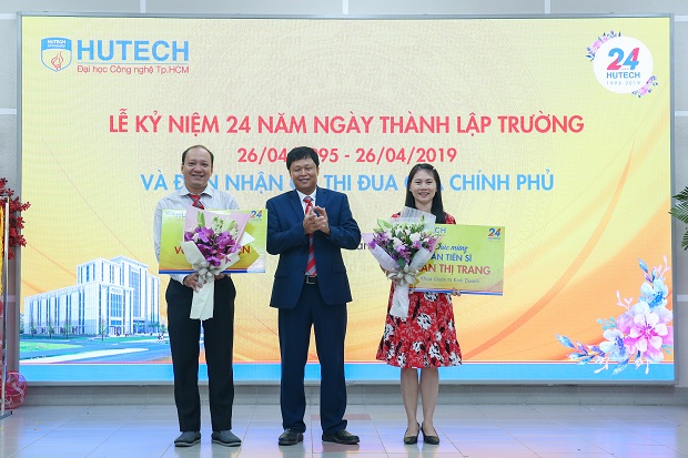 HUTECH honorably receives the Emulation Flag from the Prime Minister on the occasion of the 24th Anniversary of the University’s establishment 164