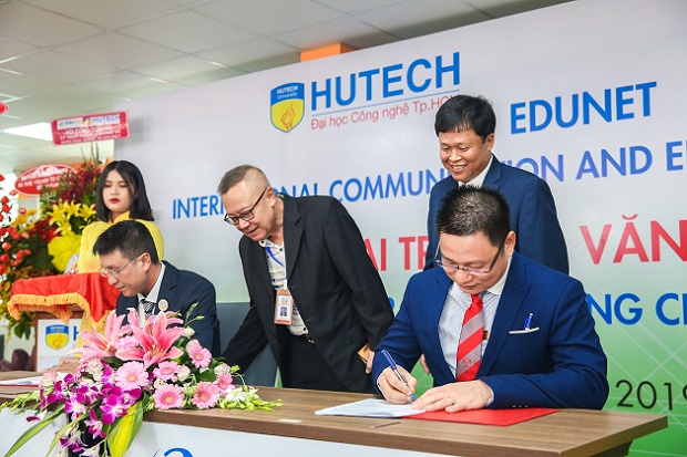Trung tâm Du học toàn cầu EduNet khai trương văn phòng mới tại HUTECH 60