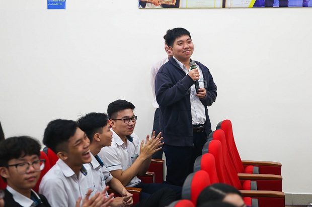 HUTECH chào mừng học sinh Trường THPT Lê Quý Đôn - Đồng Nai hào hứng đến tham quan 29