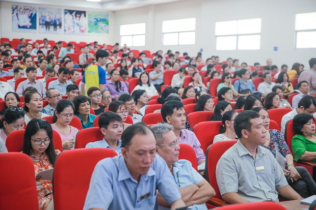 HUTECH lecturers and staff prepare for proctoring and supervision of the 2019 National High School Graduation Exam in Ba Ria - Vung Tau 20