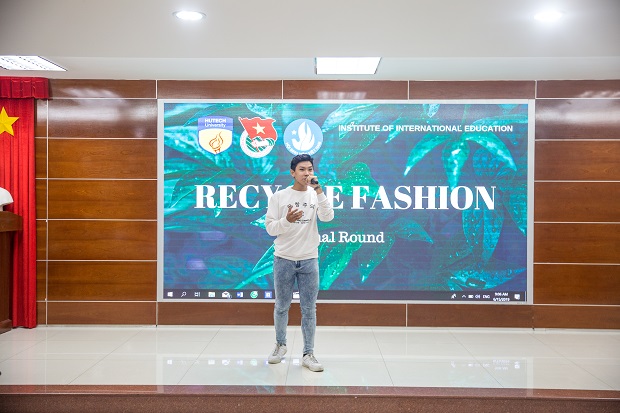 Độc đáo thời trang tái chế của sinh viên Viện Đào tạo Quốc tế HUTECH 62