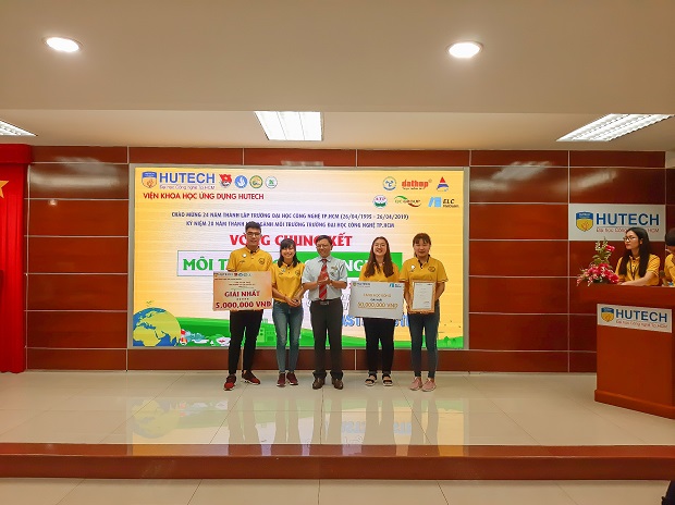 Giải Nhất cuộc thi “Môi trường và Con người” lần X - 2019 gọi tên Greentech HUTECH 64