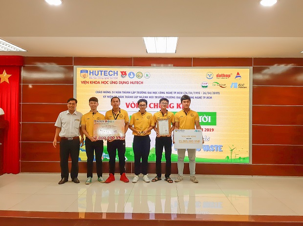 Giải Nhất cuộc thi “Môi trường và Con người” lần X - 2019 gọi tên Greentech HUTECH 67