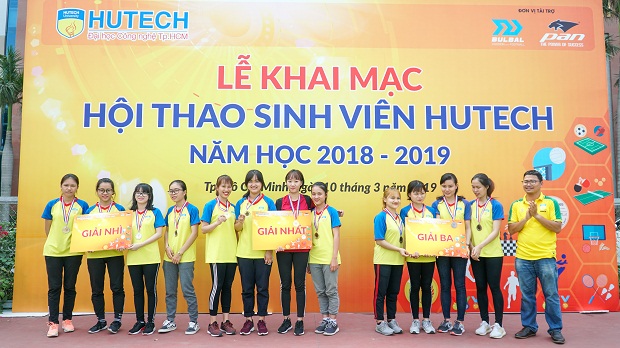 Hội thao sinh viên HUTECH 2019: Môn Điền kinh khép lại với 05 bộ huy chương được trao 142
